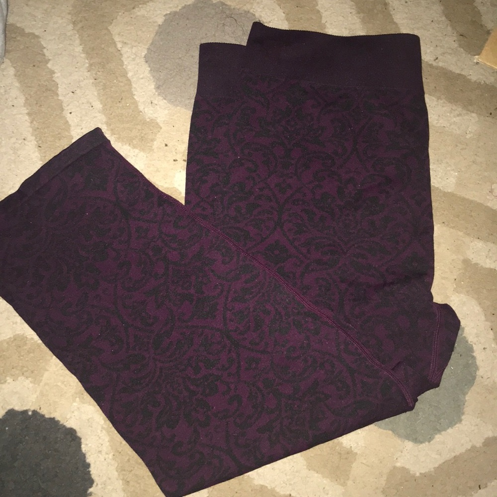 Fabletics capris